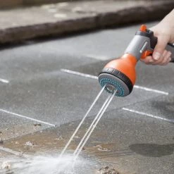 Gardena Pulvérisateur/Lance D'arrosage/Brosse Etc. 18313-20 Pulvérisateur Polyvalent Classique